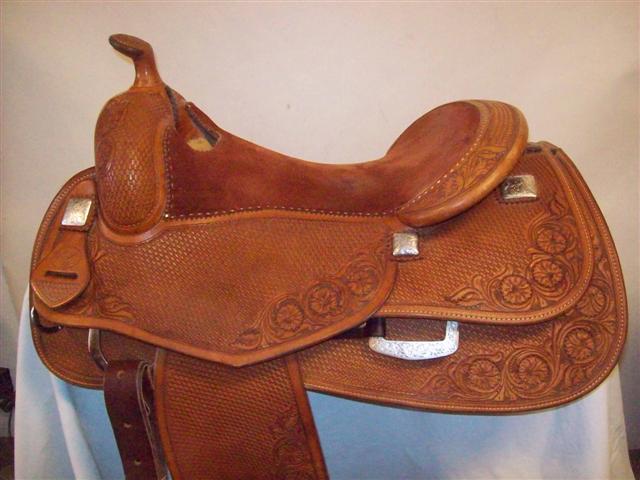 Used Saddle:- Image Number:0